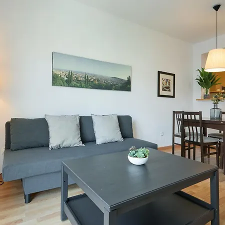1ind1011 - One Bedroom