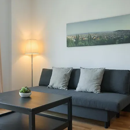 1ind1011 - One Bedroom Appartement